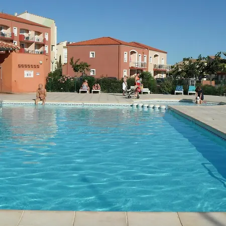 With 3 Bedrooms In Le Barcares, With Pool Access, Furnished Le Barcares
